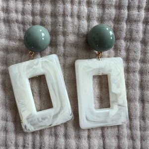 Elegant Sage Earrings